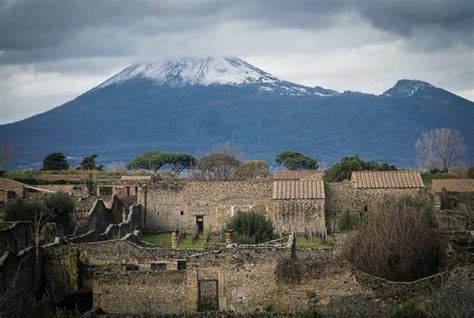 Mount Vesuvius Didn't Kill Everyone in Pompeii. Where Did the Survivors.